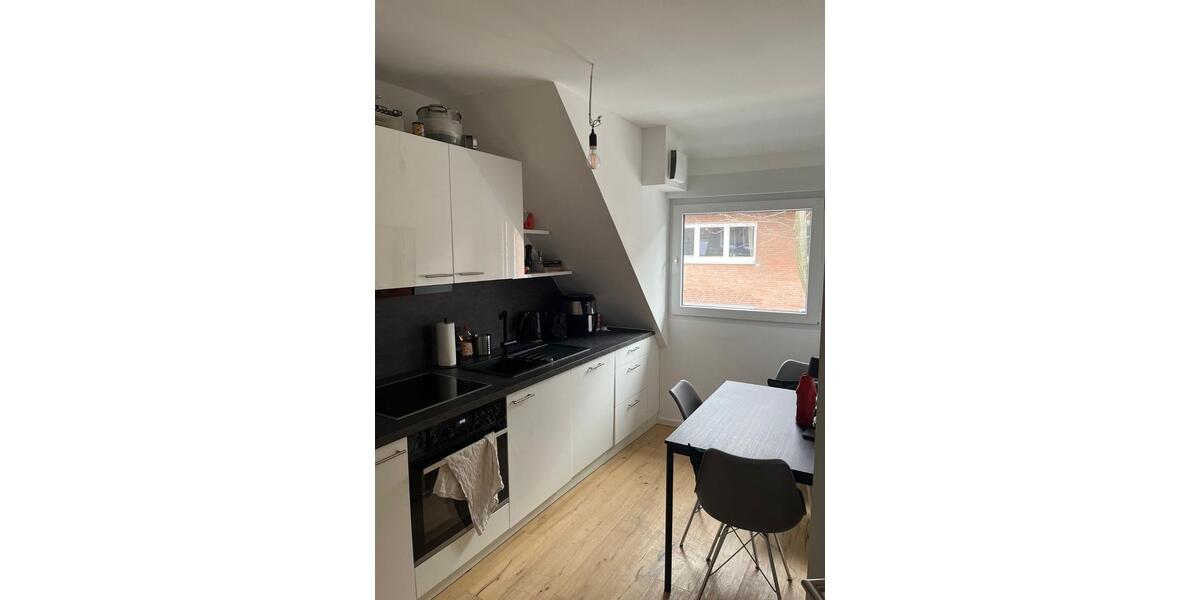 Dachgeschoßwohnung Münster Erphoviertel - 4 Zimmer, 65 m&sup2;, 1.525&euro; | Angebot:26033126