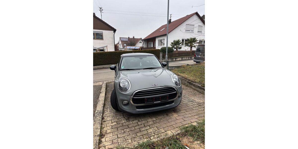 Mini Cooper 96.000 km 10.500 &euro; Notzingen 73274