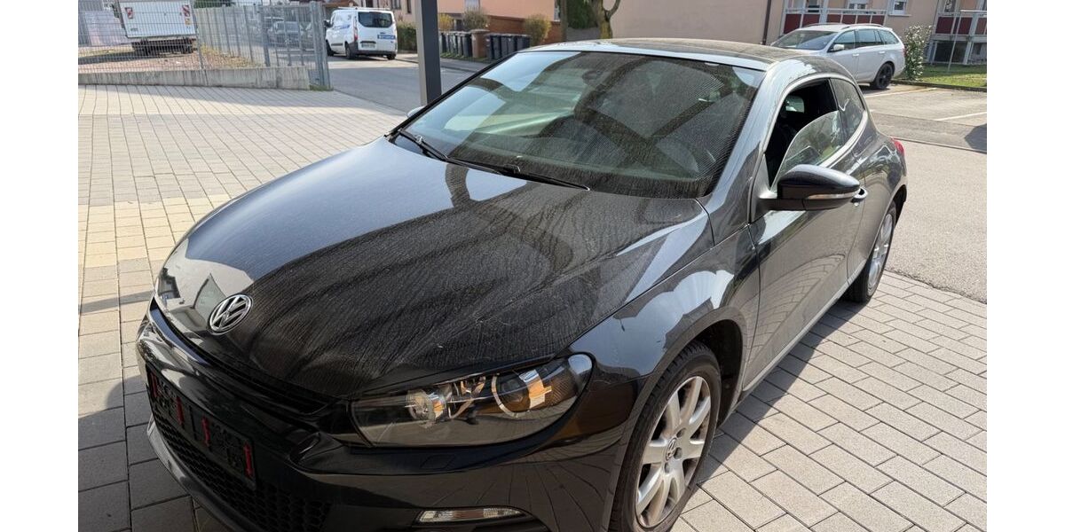 VW Scirocco 69.730 km 8.900 &euro; Heilbronn 74081