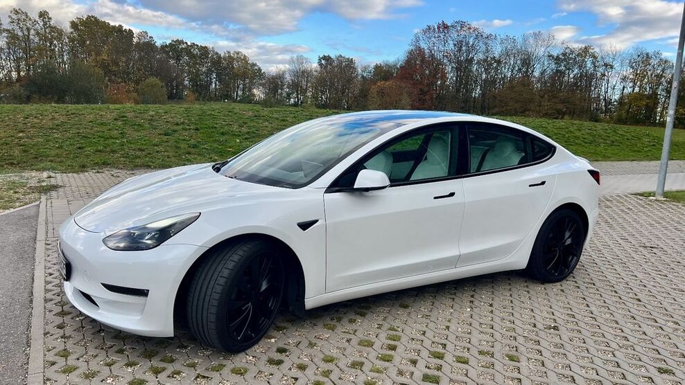 Tesla Model 3 80.000 km 30.000 € Bernhardwald 93170