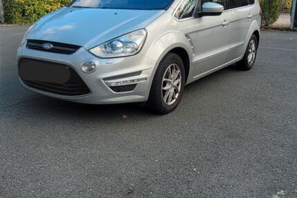 Ford S-Max 237.000 km 5.600 € Gelsenkirchen 45886
