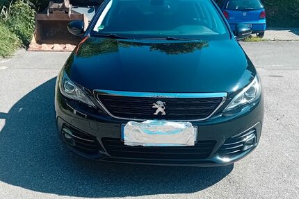 Peugeot 308 94.000 km 7.900 &euro; Pforzheim 75175