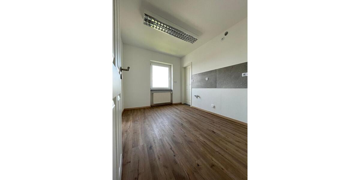 Etagenwohnung Simmern/Hunsrück Hunsrück - 2 Zimmer, 60 m&sup2;, 649&euro; | Angebot:25717760