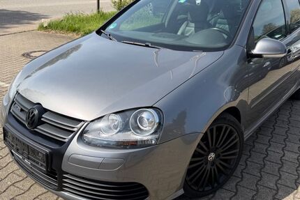 VW Golf 153.000 km 14.900 &euro; Wehr 79664