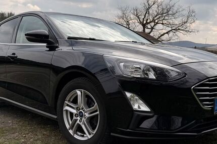 Ford Focus 43.000 km 17.000 &euro; Gladenbach 35075