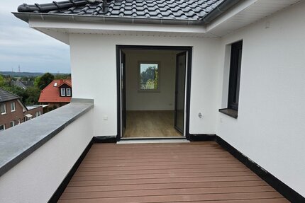 Drei-Zimmer-DachgeschossEigentumswohnung mit Balkon