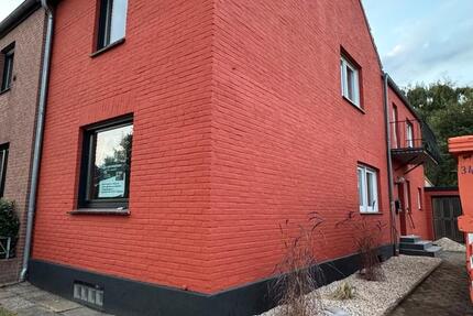 Haus mit großen Garten, Garage, neuer Einbauküche *Haustiere* ❤️