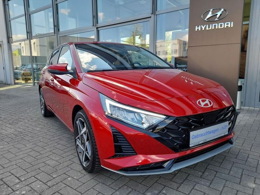 i20