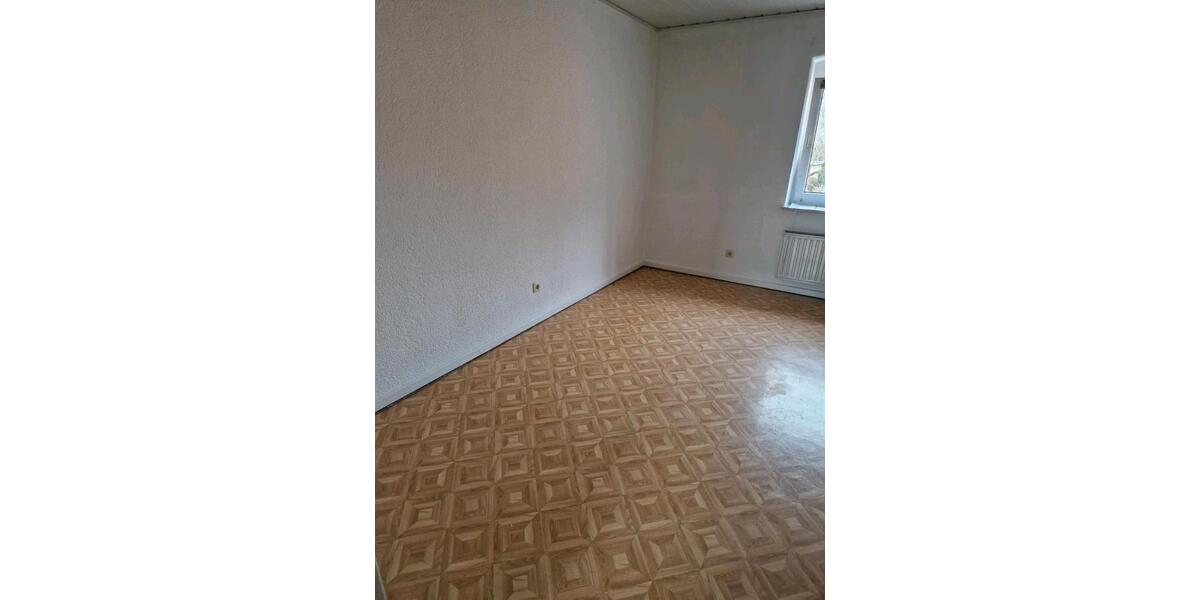 Etagenwohnung Mitterteich - 2 Zimmer, 65 m&sup2;, 625&euro; | Angebot:25449957