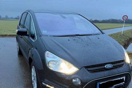 Ford S-Max 228.000 km 4.100 &euro; Minden 32429