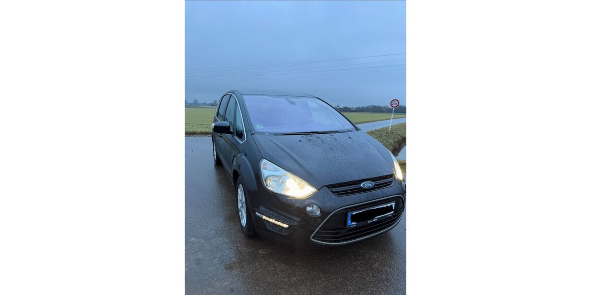 Ford S-Max 228.000 km 4.100 &euro; Minden 32429