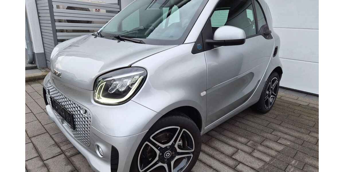 Smart ForTwo 28.900 km 10.950 &euro; Pforzheim 75181