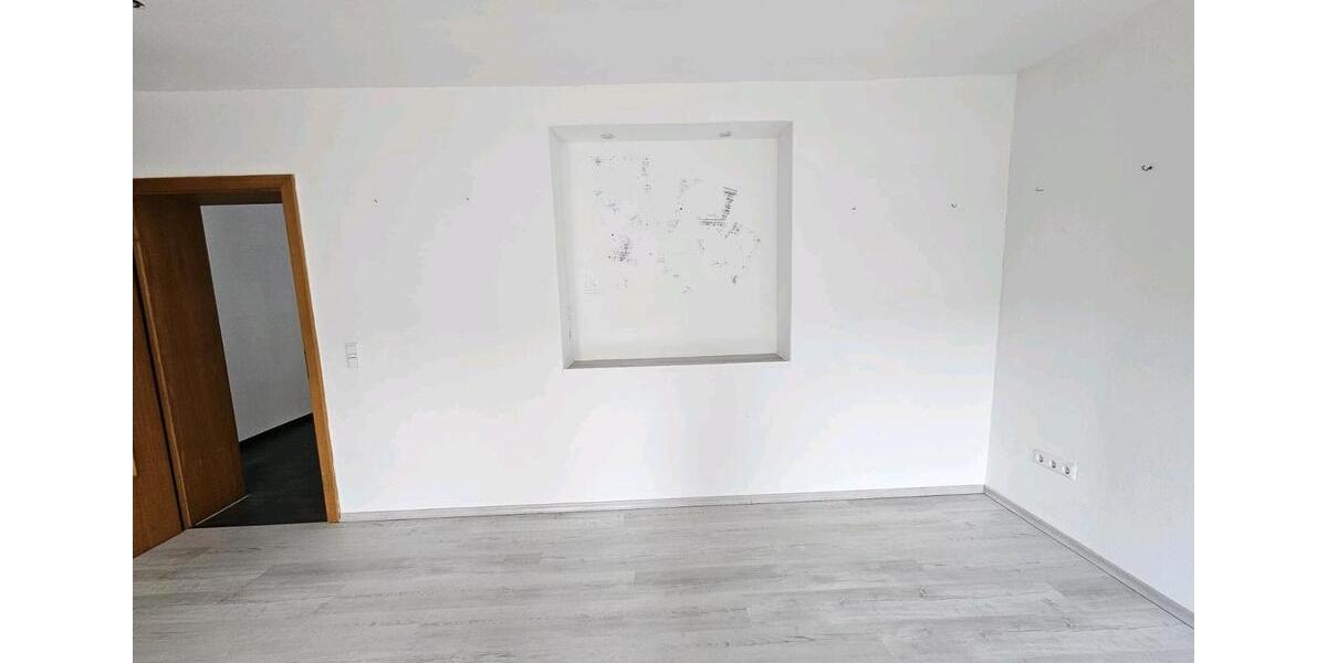Einfamilienhaus Bad Münder am Deister - 7 Zimmer, 184 m&sup2;, 400.000&euro; | Angebot:26827518