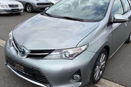 Toyota Auris 129.611 km 8.299 &euro; Fürth 90763