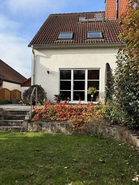 Haus zum Kaufen in Groß-Zimmern 469.000 € 96 m²