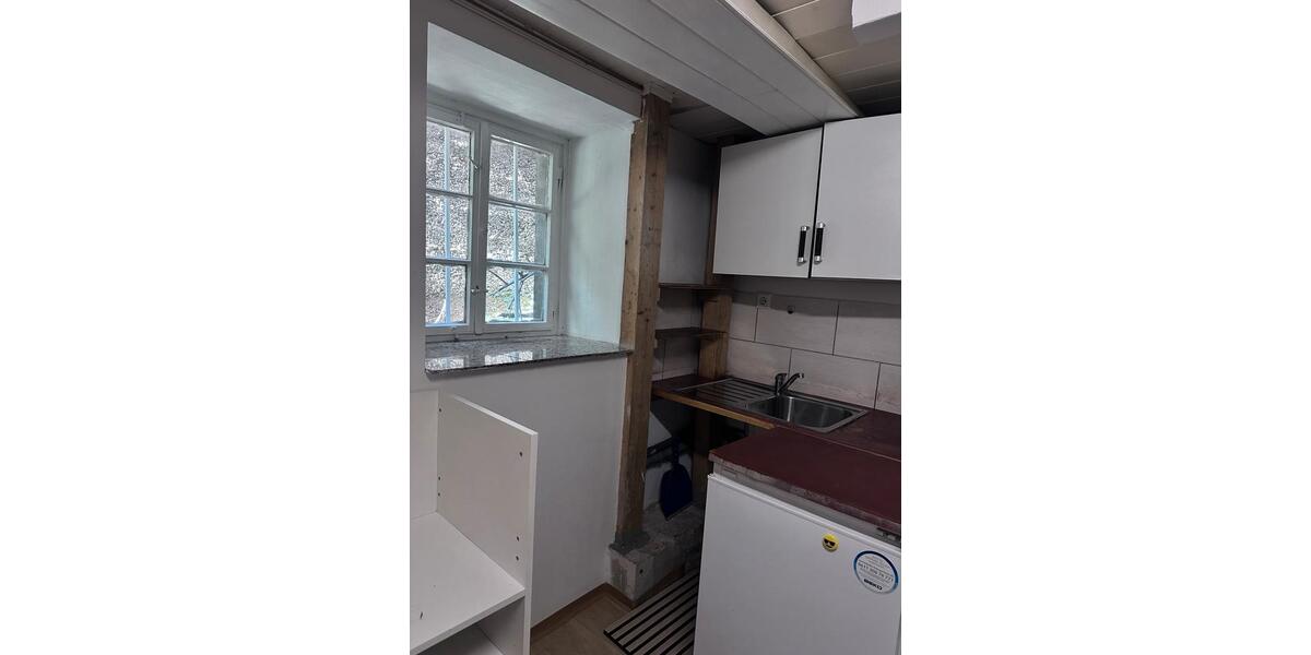 Etagenwohnung Remseck am Neckar - 1 Zimmer, 15 m&sup2;, 430&euro; | Angebot:26004536