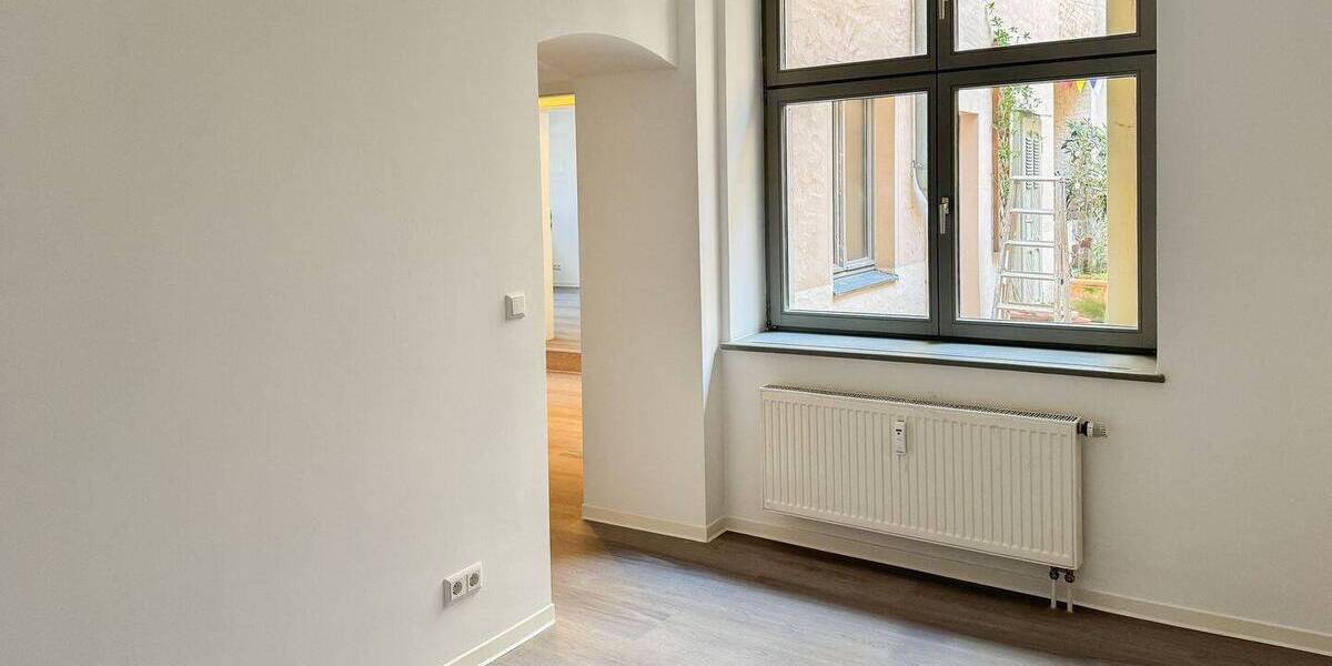 Etagenwohnung Brandenburg an der Havel Neustadt - 3 Zimmer, 120 m&sup2;, 1.200&euro; | Angebot:26857093