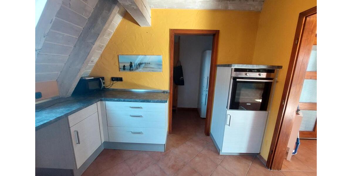 Maisonettenwohnung Büdingen - 3 Zimmer, 140 m&sup2;, 1.000&euro; | Angebot:26302634