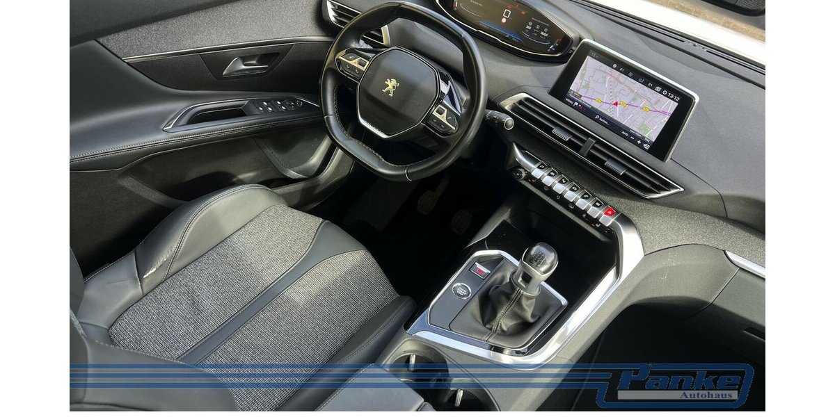 Peugeot 5008 Allure*F+R-Cam*7-Sitz*digital*SHZ*Navi* 157.316 km 14.990 &euro; Berlin 13187