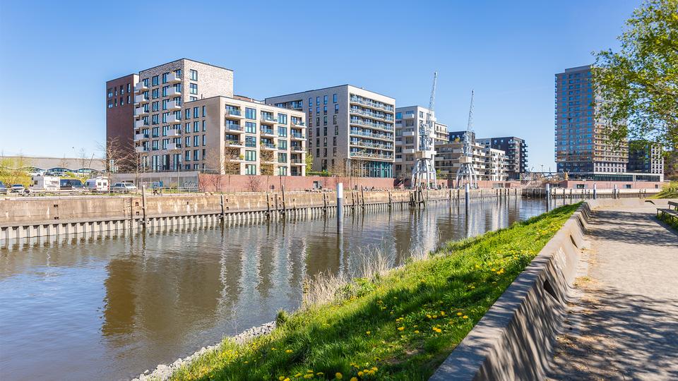 Erdgeschoßwohnung Hamburg Hamburg-Mitte - 3 Zimmer, 88 m&sup2;, 2.250&euro; | Angebot:26384170