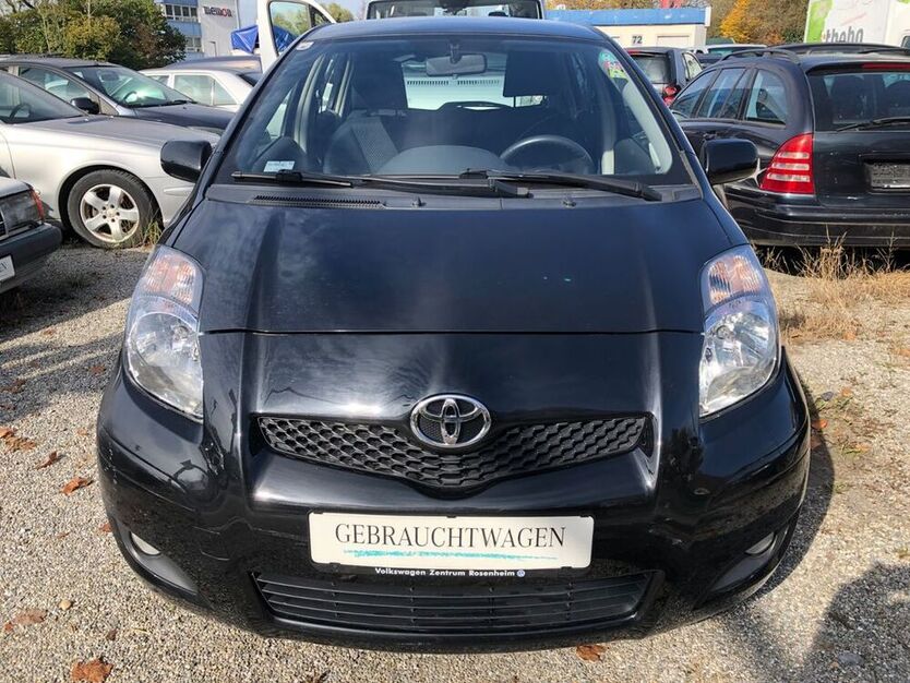 Yaris