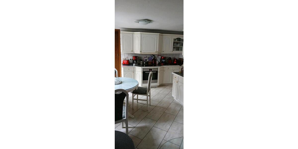 Doppelhaushälfte Stendal - 7 Zimmer, 160 m&sup2;, 240.000&euro; | Angebot:25342552
