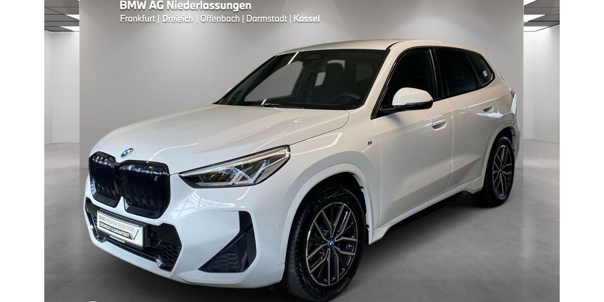 BMW iX1 24.874 km 36.890 &euro; Kassel 34125