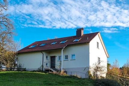 Dachgeschoßwohnung zu Vermieten(Gemeinde Illmensee)
