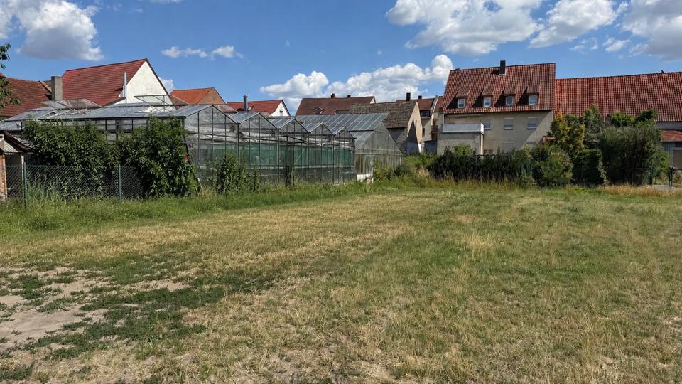 Mehrfamilienhaus, Wohnhaus Sennfeld - 13 Zimmer, 394 m&sup2;, 199.000&euro; | Angebot:27055025