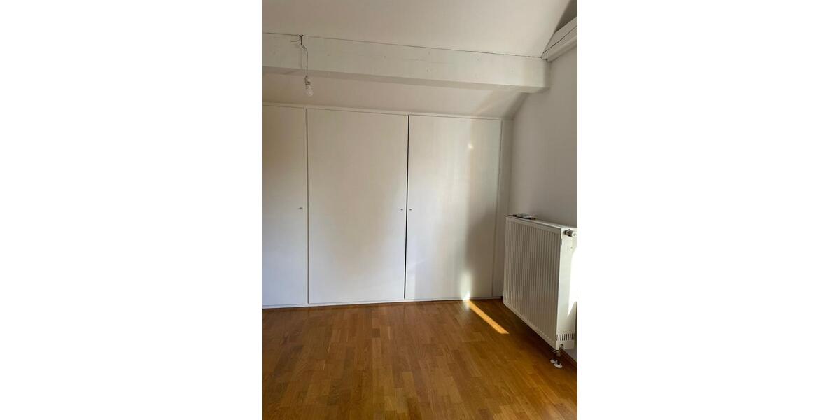 Dachgeschoßwohnung Simbach am Inn - 2 Zimmer, 75 m&sup2;, 600&euro; | Angebot:26302590