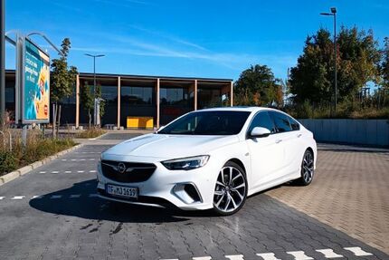 Opel Insignia 131.000 km 17.890 &euro; Trebbin 14959