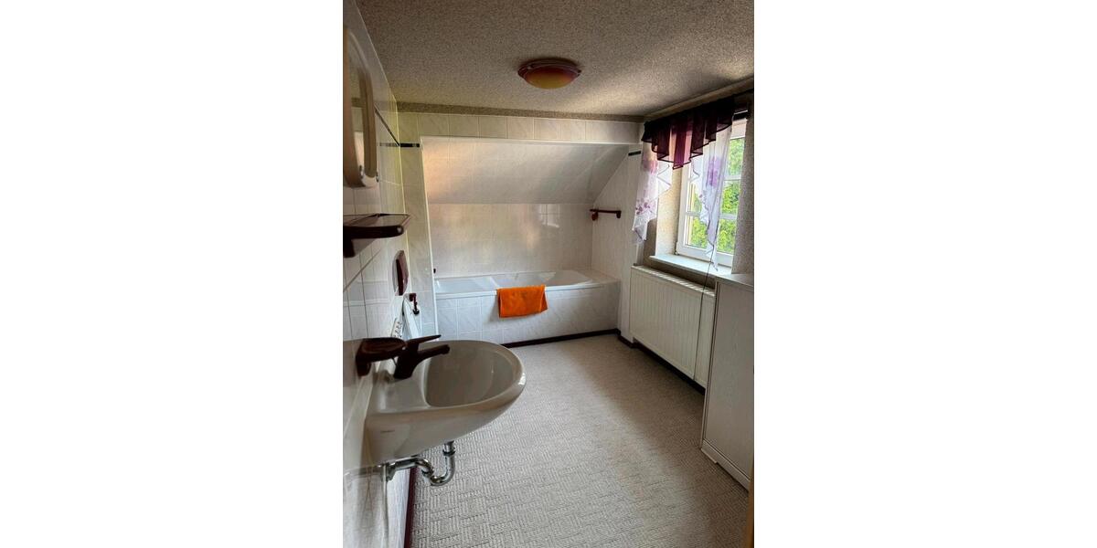Mehrfamilienhaus, Wohnhaus Sebnitz - 10 Zimmer, 254 m&sup2;, 245.000&euro; | Angebot:26960318