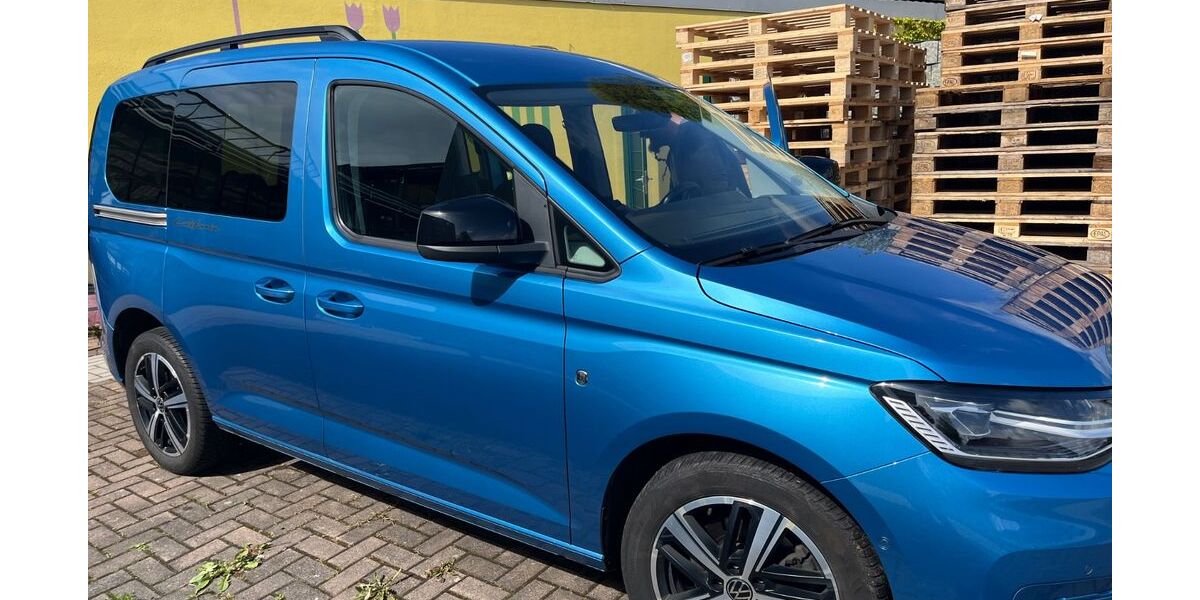 VW Caddy 68.800 km 28.900 &euro; Selb 95100