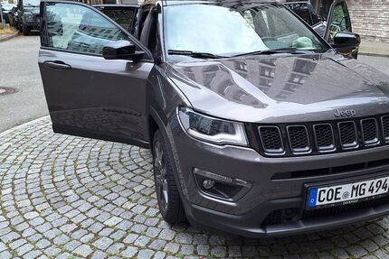Jeep Compass 122.000 km 14.699 &euro; Hamburg 20459