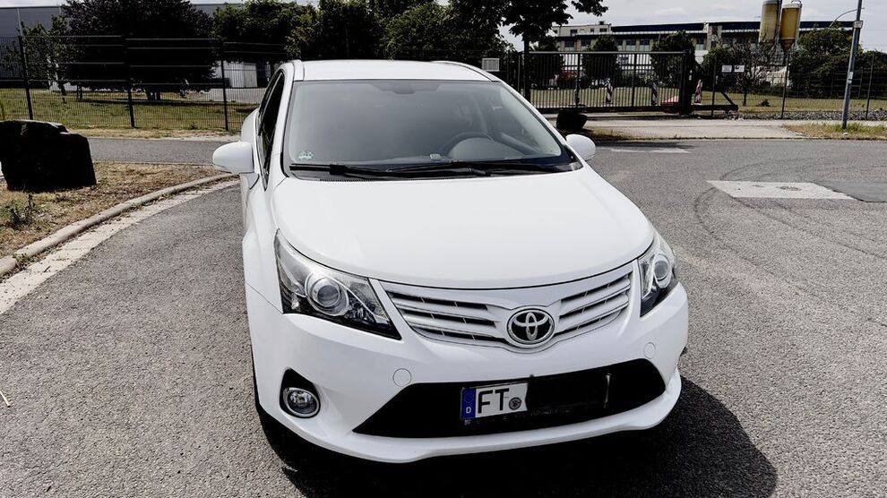 Toyota Avensis 138.000 km 10.500 € Frankenthal 67227