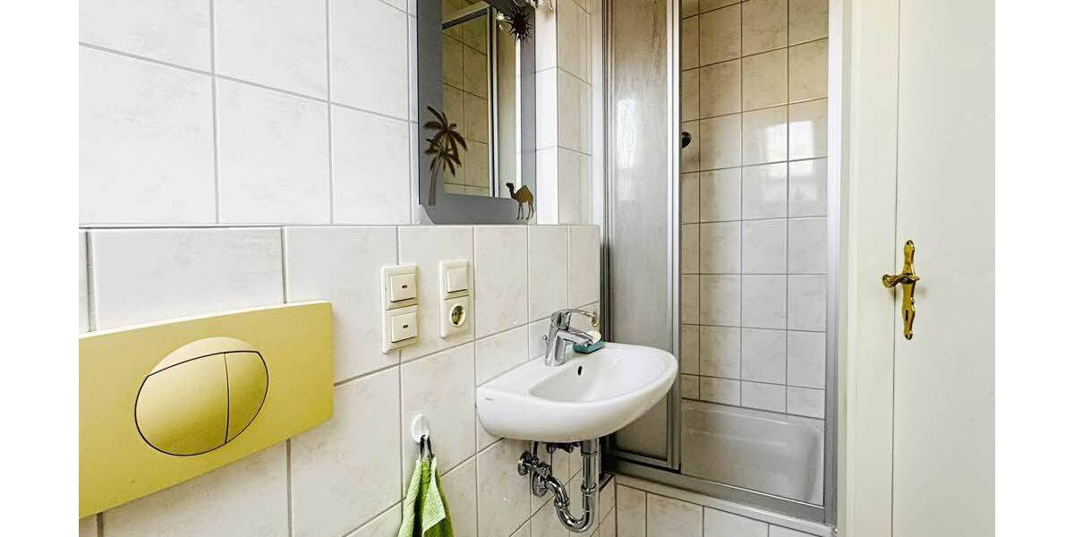 Doppelhaushälfte Landsberg - 3 Zimmer, 72 m&sup2;, 130.000&euro; | Angebot:26643867