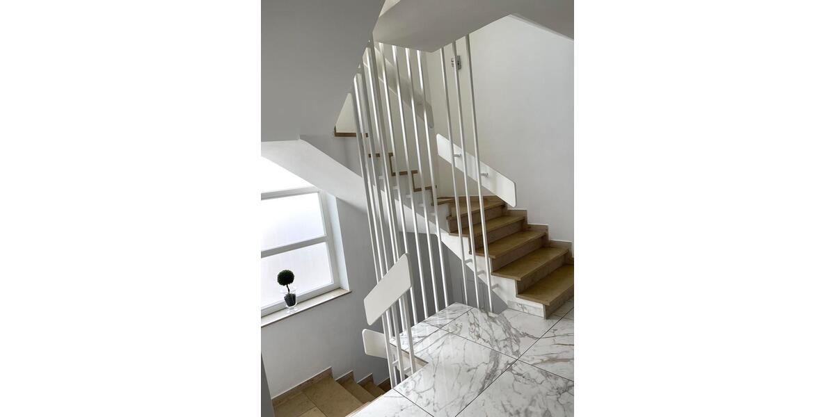 PROVISIONSFREI - Einfamilienhaus zentral in Schweinfurt(Hochfeld) 6 zimmer