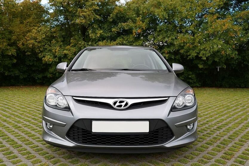 i30