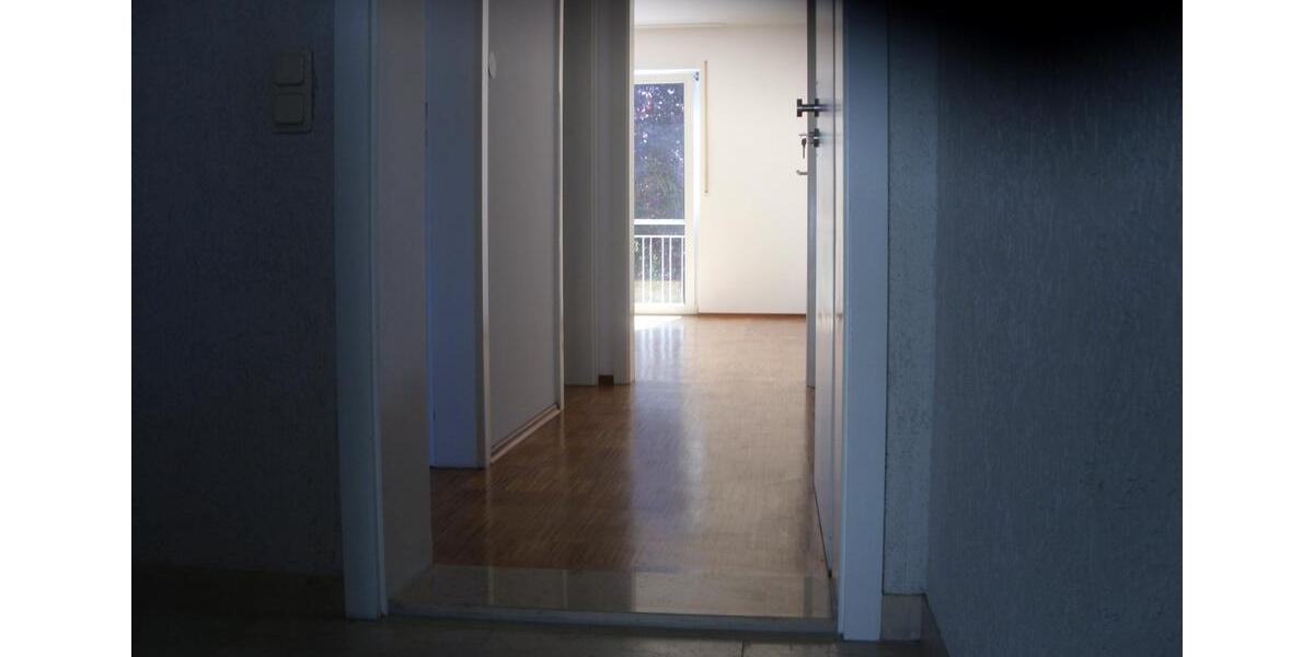 Doppelhaushälfte Eschborn - 4.5 Zimmer, 126 m&sup2;, 1.980&euro; | Angebot:26253882