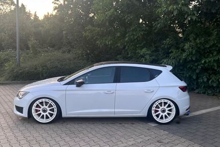 Seat Leon 100.090 km 14.000 &euro; Taucha 04425