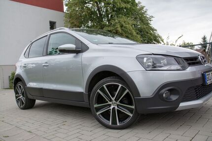 VW Polo 83.000 km 7.500 &euro; Dresden 01217