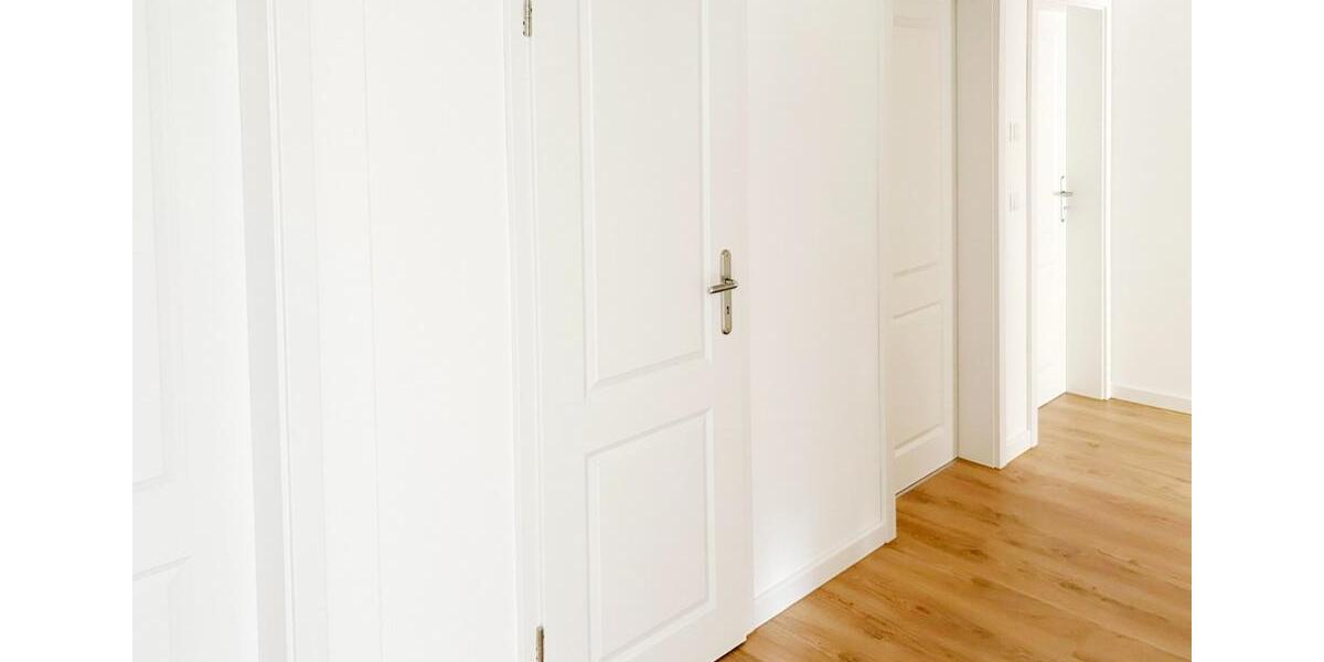 Etagenwohnung Herrnhut - 5 Zimmer, 148 m&sup2;, 1.184&euro; | Angebot:25418641