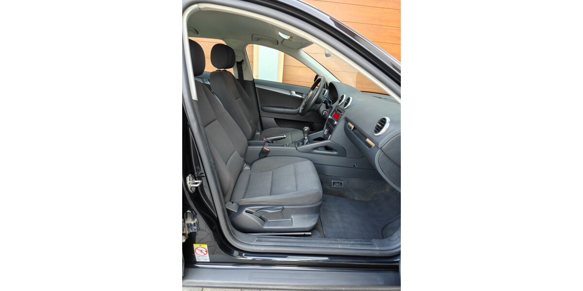 Audi A3 Sportback 293.573 km 4.500 &euro; Unterneukirchen 84579