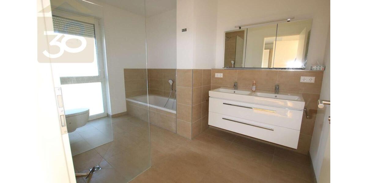 Moderne und möblierte Doppelhaushälfte im Sandkamp! Mein Haus = Mein Partner! 4 zimmer