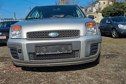 Ford Fusion 271.845 km 550 &euro; Wiesbaden 65201