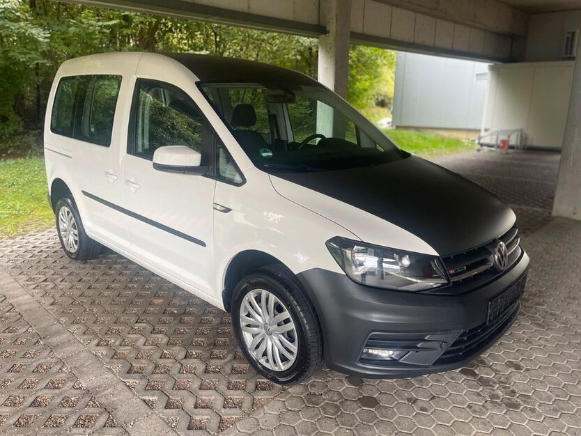 VW Caddy 134.000 km 17.400 € Ingolstadt 85053