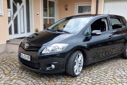 Toyota Auris 132.000 km 7.990 &euro; Medlingen 89441