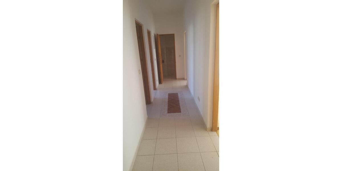 Etagenwohnung Arnstadt - 2 Zimmer, 60 m&sup2;, 470&euro; | Angebot:24795801