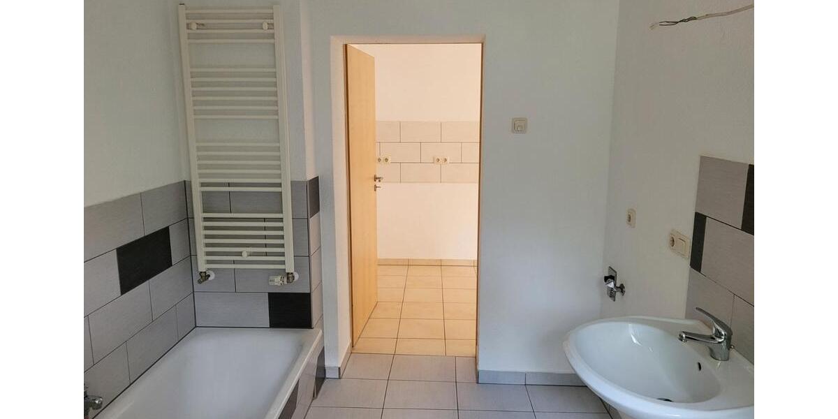 Etagenwohnung Hirschberg - 2 Zimmer, 63 m&sup2;, 460&euro; | Angebot:26381316