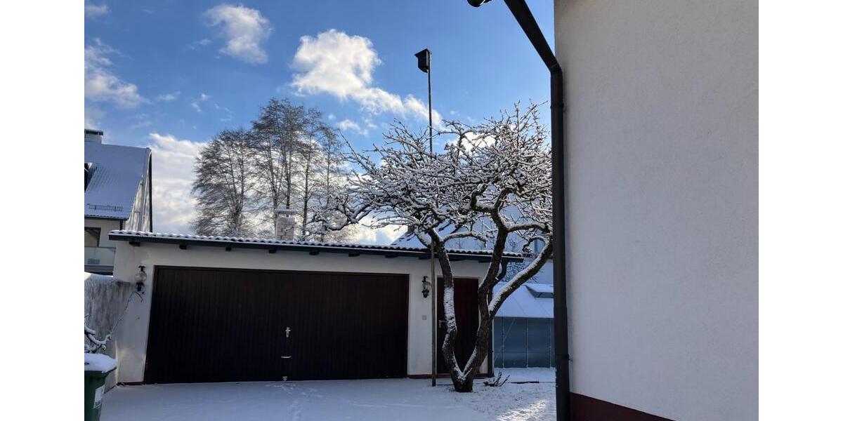 Einfamilienhaus Feucht - 6 Zimmer, 130 m&sup2;, 490.000&euro; | Angebot:25047393